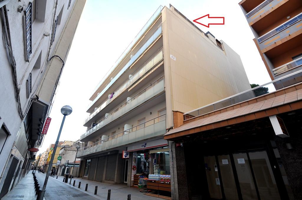 Apartament Duplex Llaverias Λορέτ Ντε Μαρ Εξωτερικό φωτογραφία